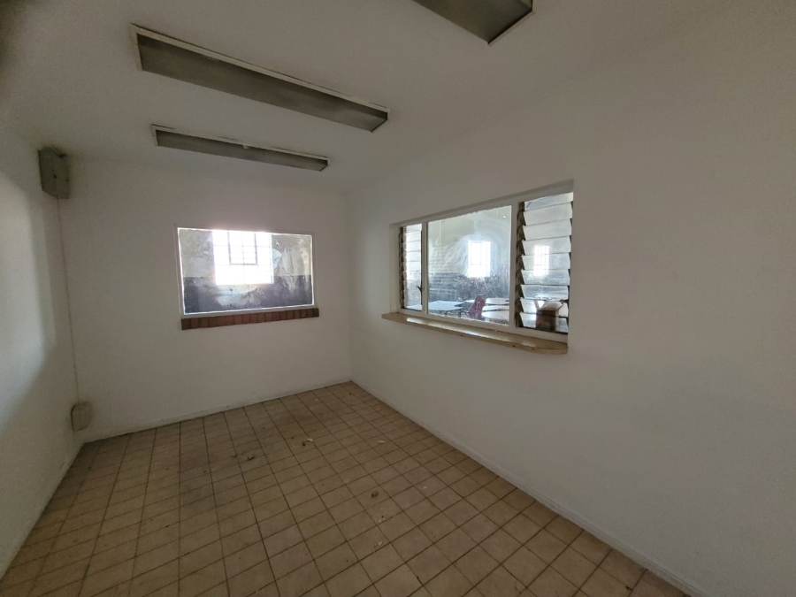 To Let Commercial Property for Rent in Montague Gardens Western Cape